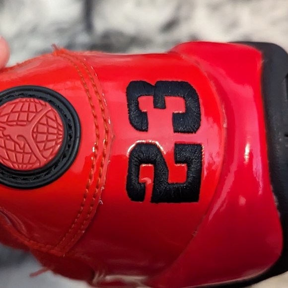 Nike Air Jordan Retro 9 Chile Red Size 4Y Sneakers - Picture 10 of 15